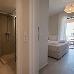 Case de vacanță Moana Seafront Maisonette By Rentalspro - Halkidiki