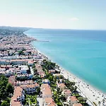 Case de vacanță Moana Seafront Maisonette By Rentalspro - Halkidiki *