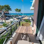 Case de vacanță Moana Seafront Maisonette By Rentalspro - Halkidiki *