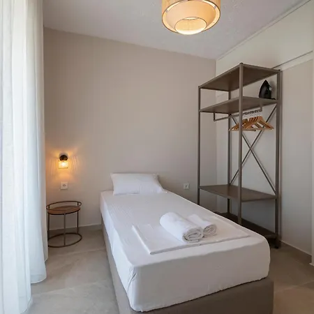 Moana Seafront Maisonette By Rentalspro - Halkidiki