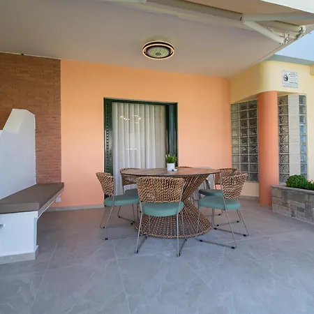 Moana Seafront Maisonette By Rentalspro - Halkidiki Pefkochori